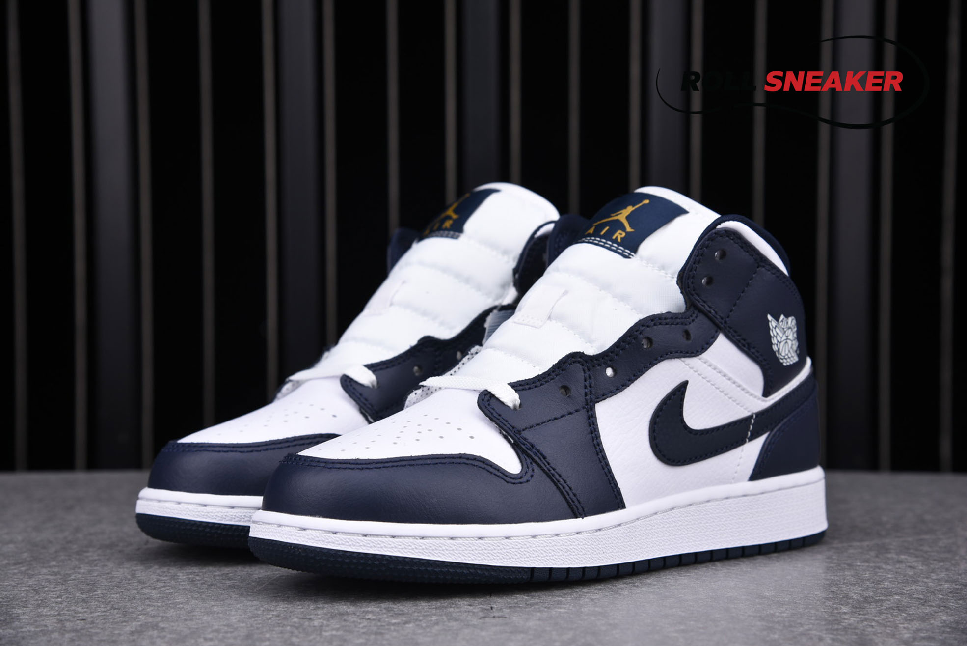 nike air jordan 1 mid obsidian 6