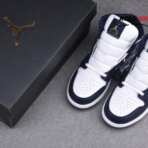 Nike Air Jordan 1 Mid Obsidian