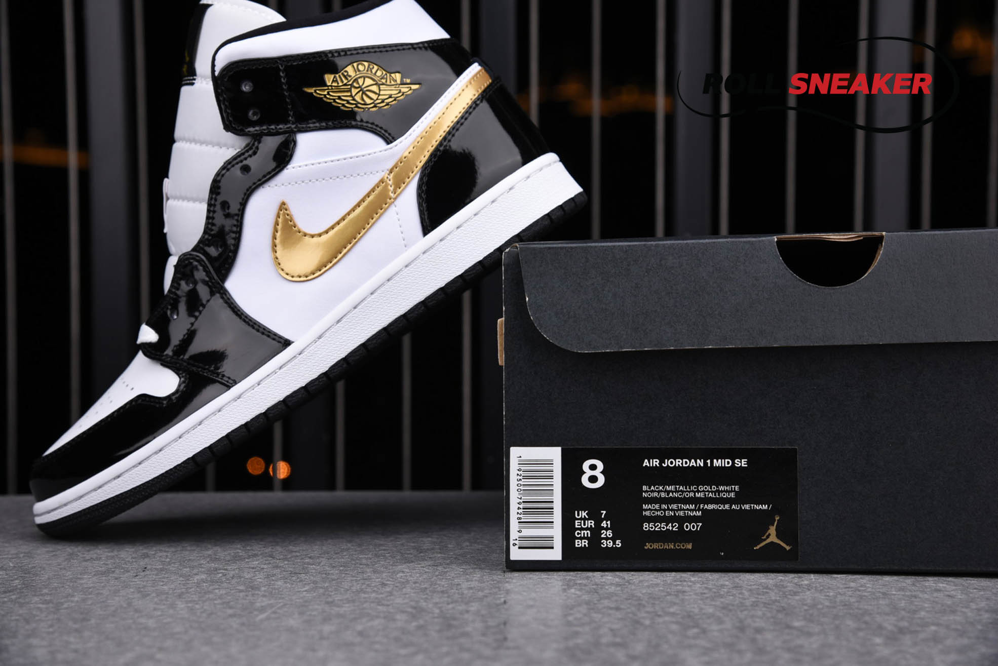 Nike Air Jordan 1 Mid Patent ‘Black Gold’
