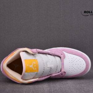 Nike Air Jordan 1 Mid SE GS ‘Arctic Pink’