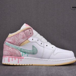 Nike Air Jordan 1 Mid SE GS ‘Ice Cream’