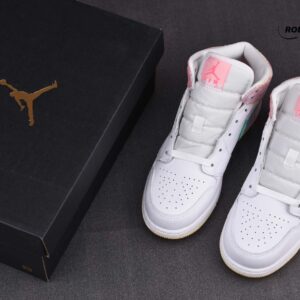 Nike Air Jordan 1 Mid SE GS ‘Ice Cream’