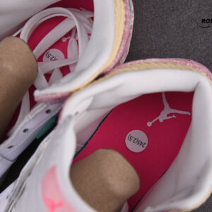 Nike Air Jordan 1 Mid SE GS ‘Ice Cream’