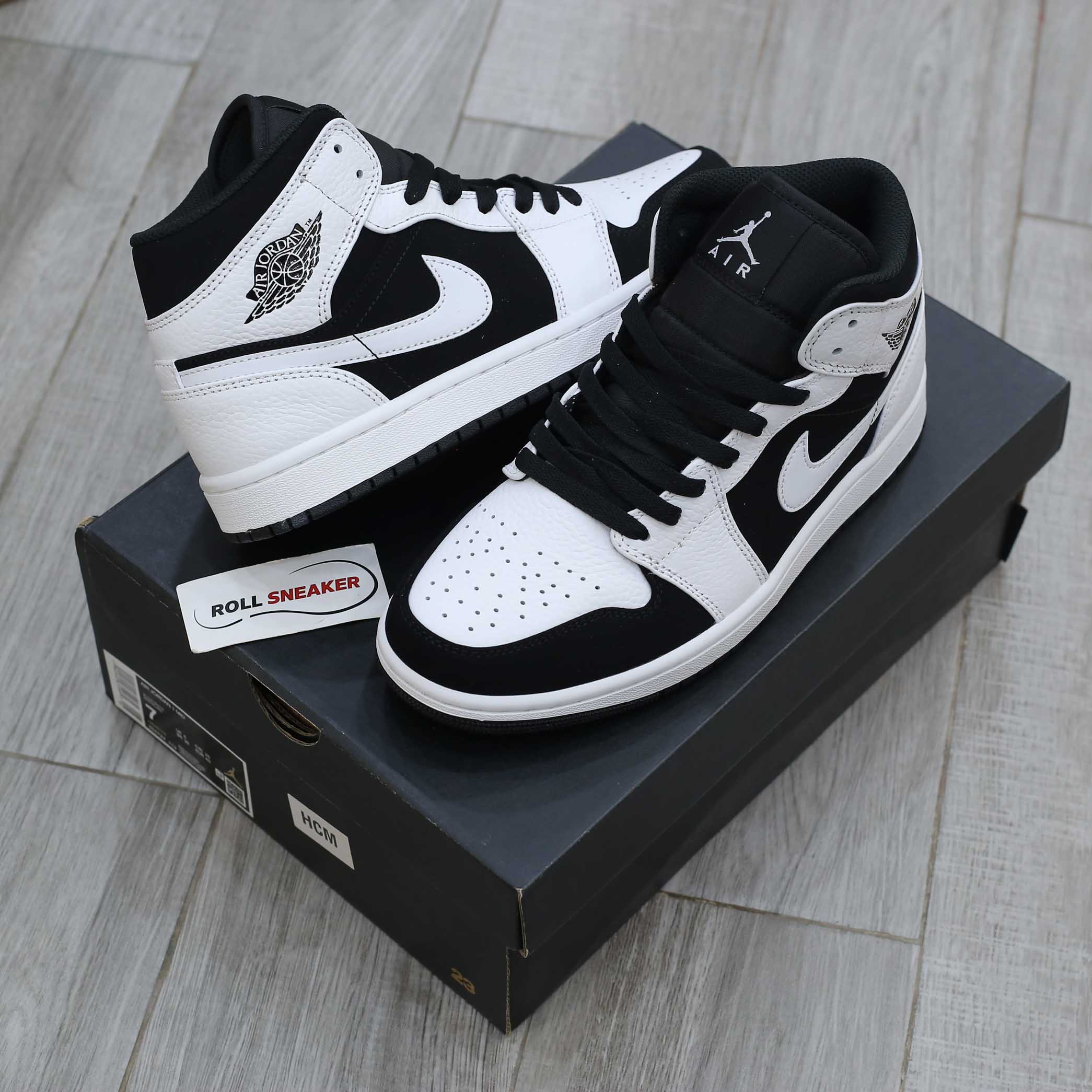 Nike Air Jordan 1 Mid Tuxedo White Black