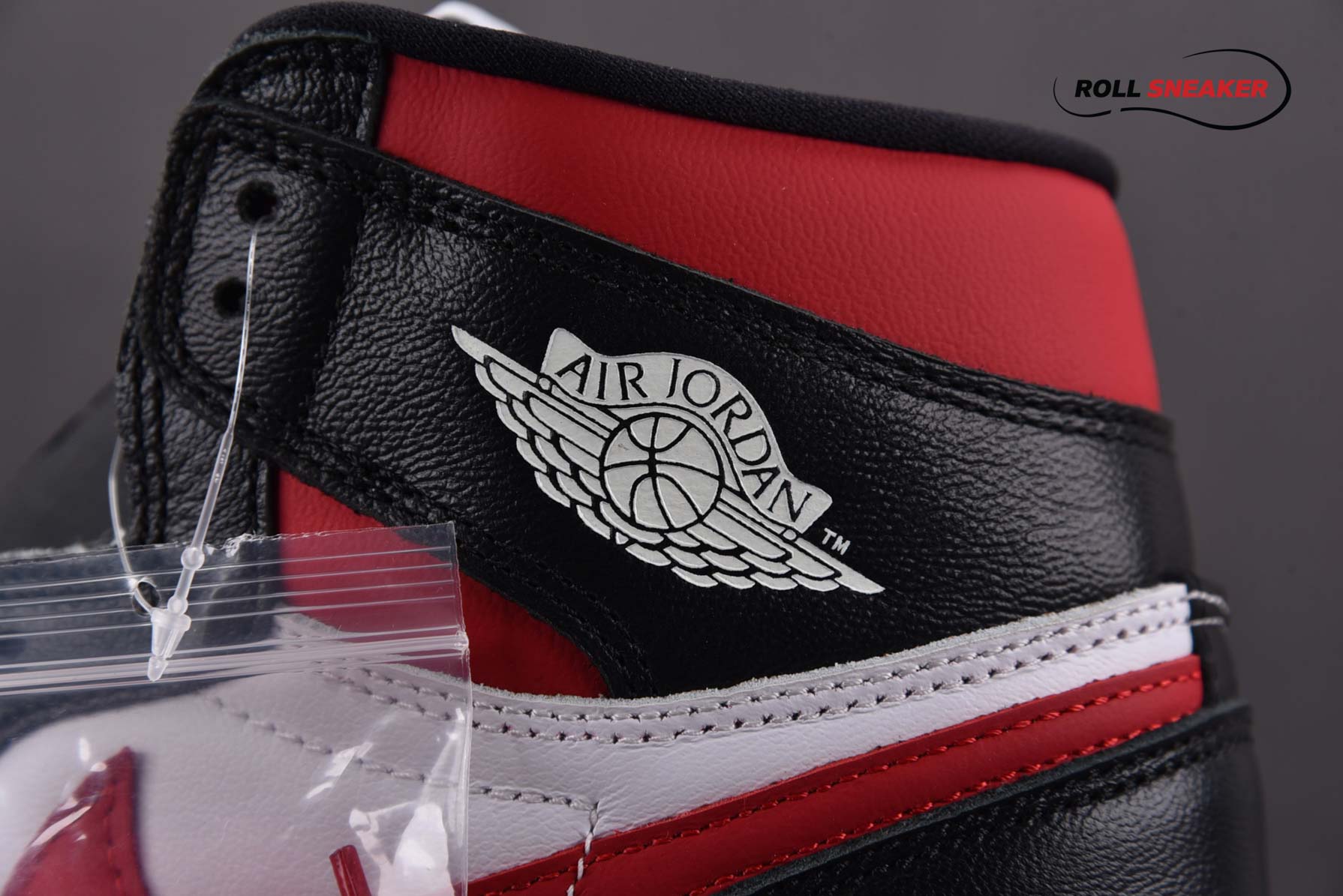 Nike Air Jordan 1 Retro High ‘Black Gym Red’