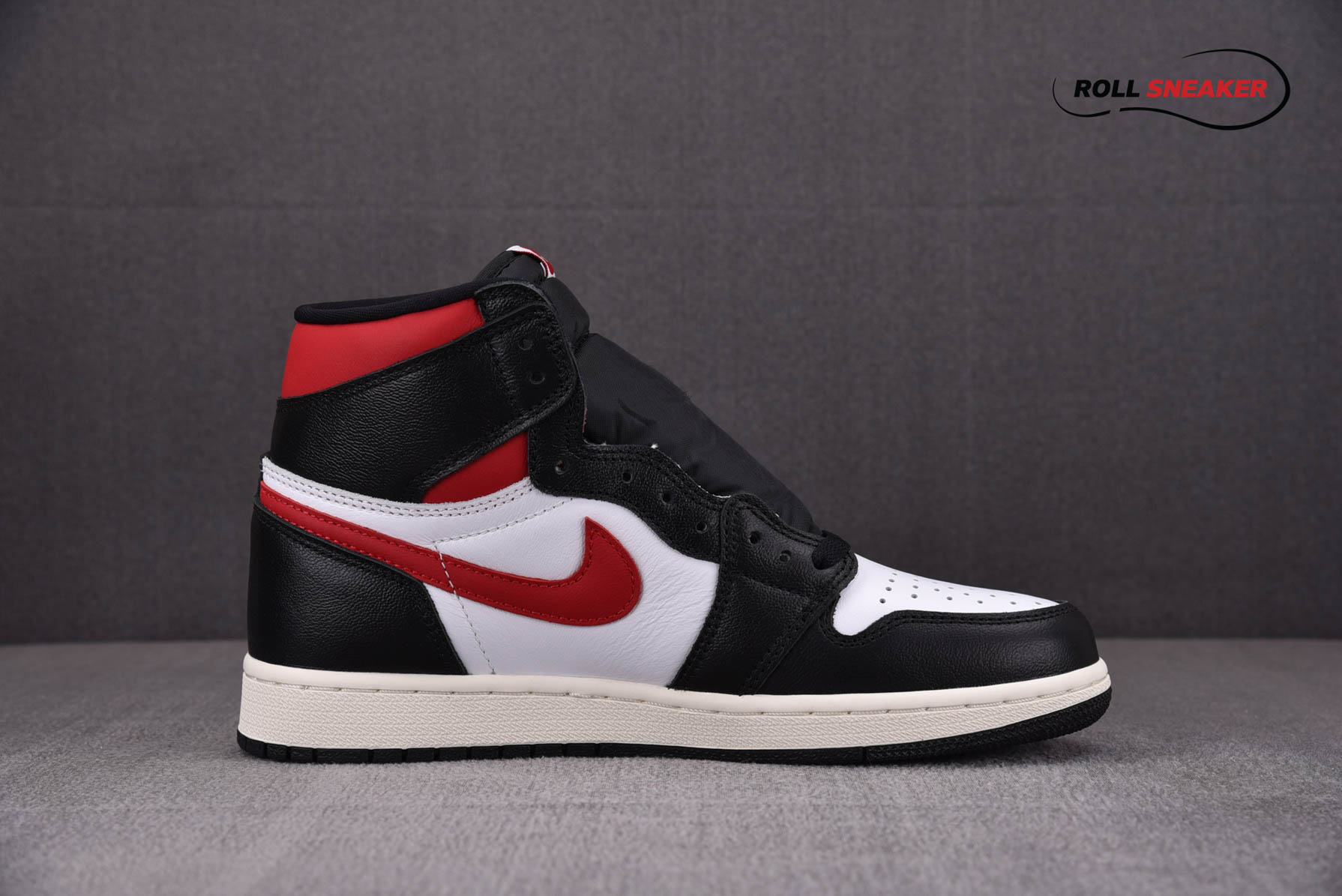 Nike Air Jordan 1 Retro High ‘Black Gym Red’