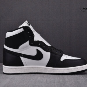 Nike Air Jordan 1 Retro High Black White