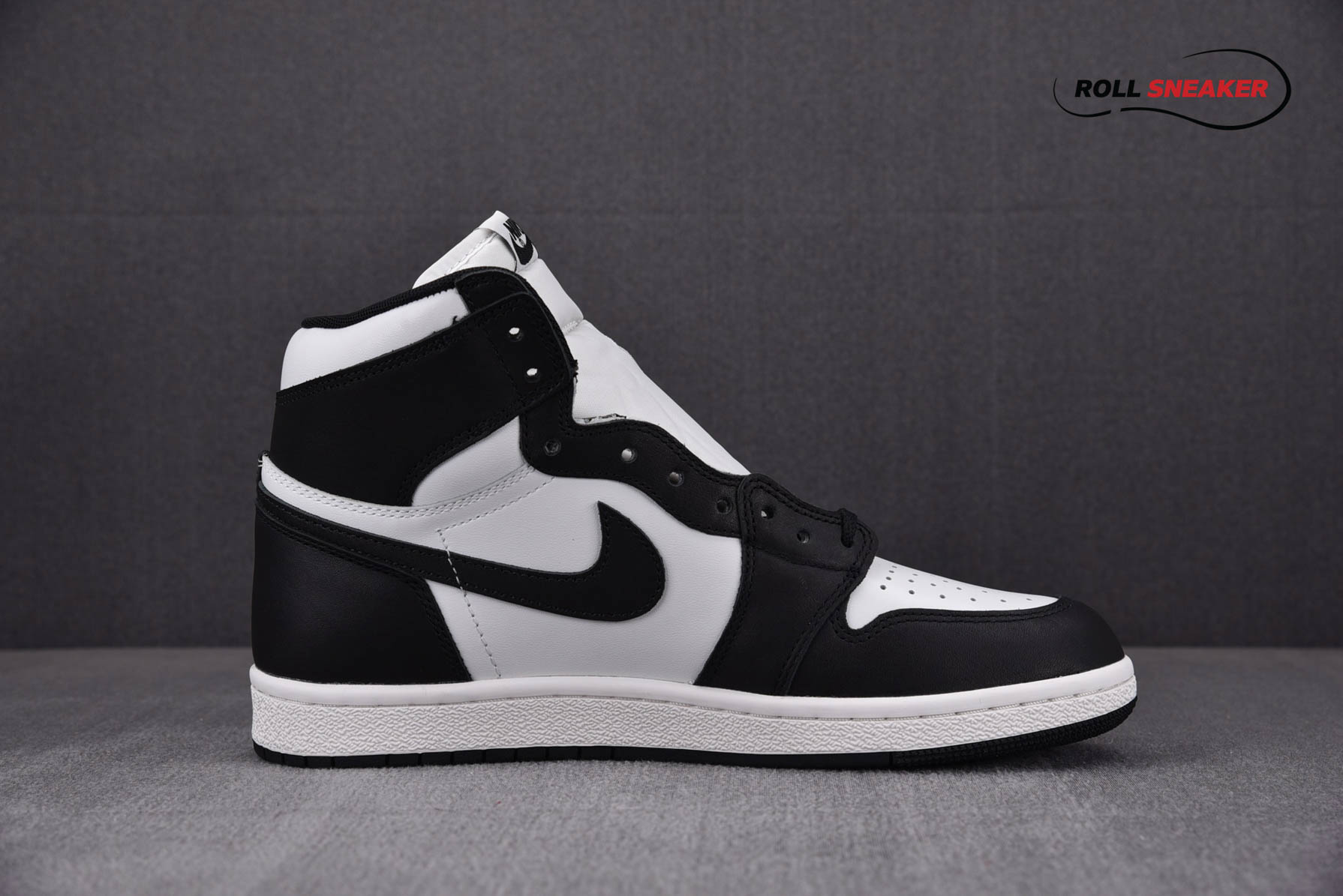 Nike Air Jordan 1 Retro High Black White