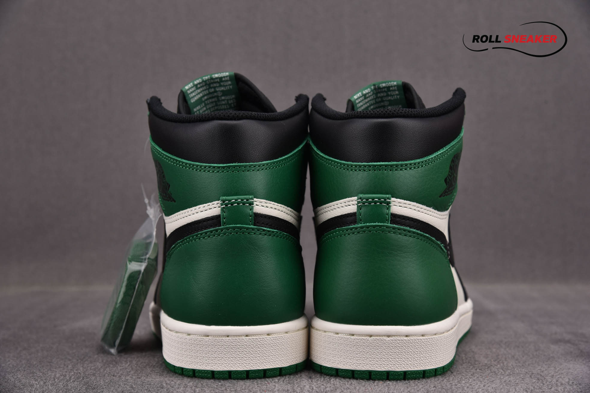 Nike Air Jordan 1 Retro High OG GS ‘Pine Green’
