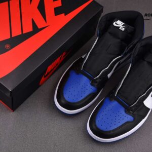 Nike Air Jordan 1 Retro High OG GS ‘Royal Toe’