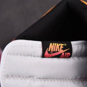 Nike Air Jordan 1 Retro High OG ‘Light Fusion Red’