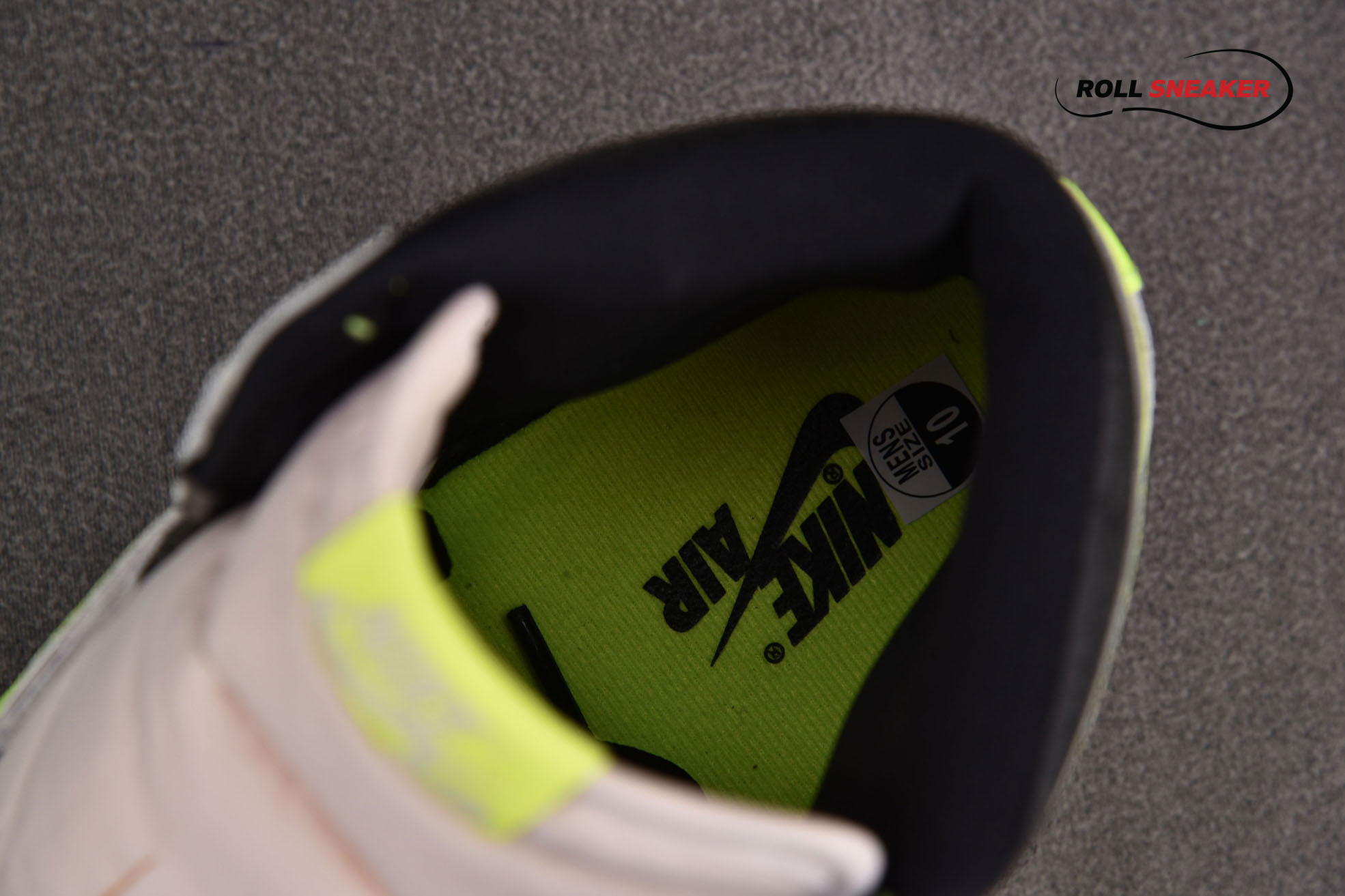 Nike Air Jordan 1 Retro High OG ‘Visionaire’
