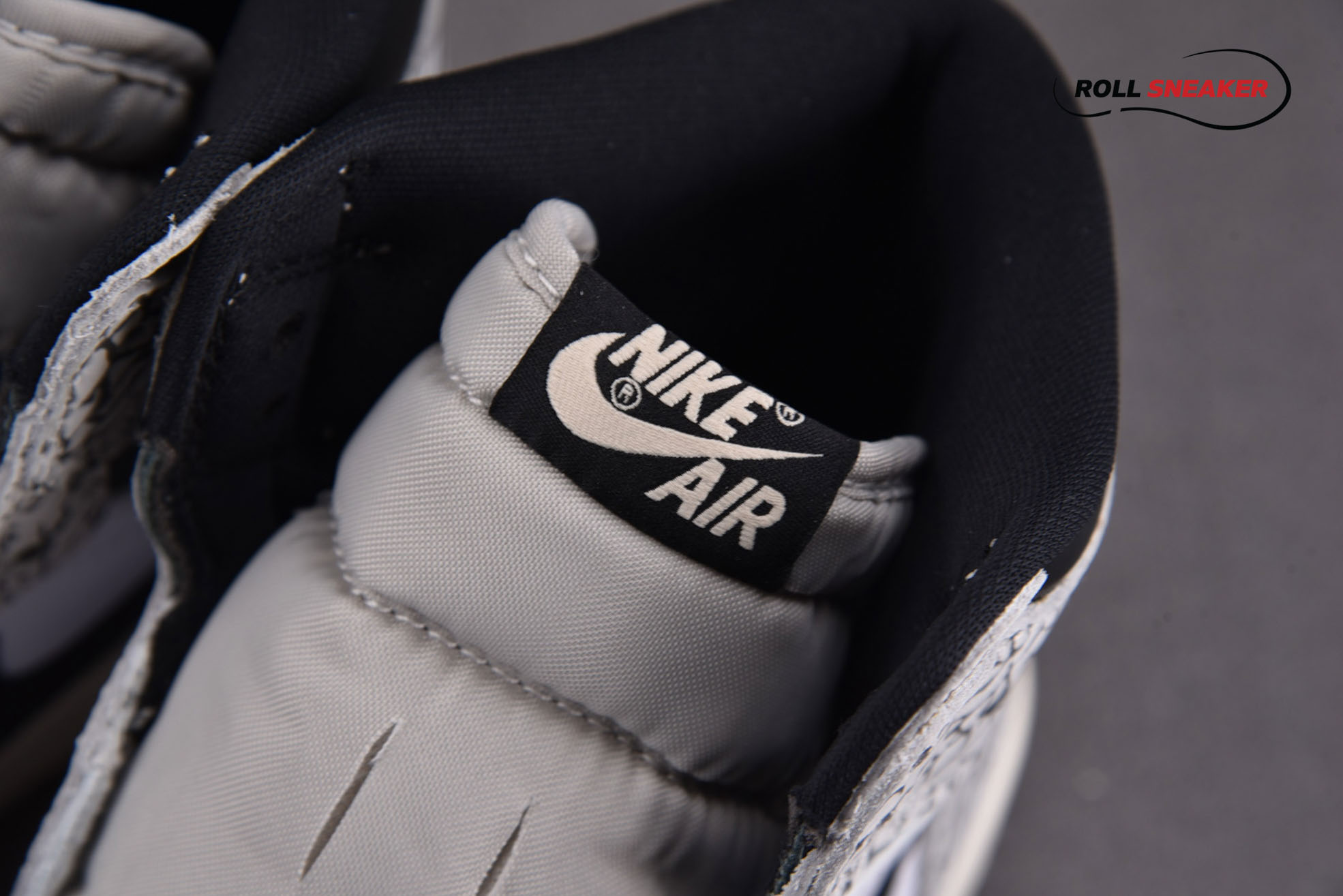 Nike Air Jordan 1 Retro High OG White Cement
