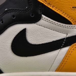 Nike Air Jordan 1 Retro High OG Yellow Toe