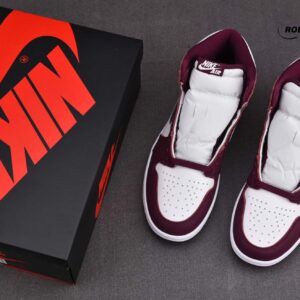 Nike Air Jordan 1 Retro High OG – Bordeaux