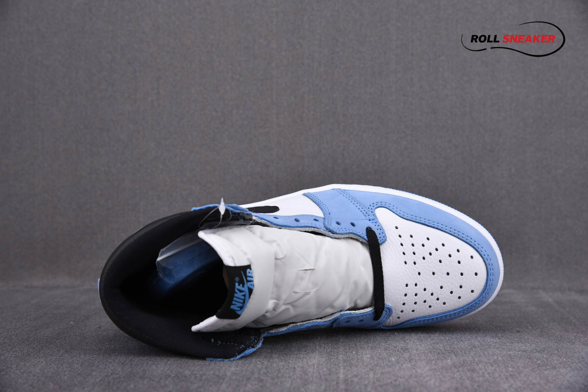 Nike Air Jordan 1 Retro High University Blue
