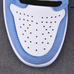 Nike Air Jordan 1 Retro High University Blue