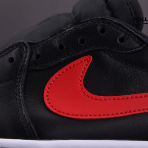 Nike Air Jordan 1 Retro Low Bred 2015