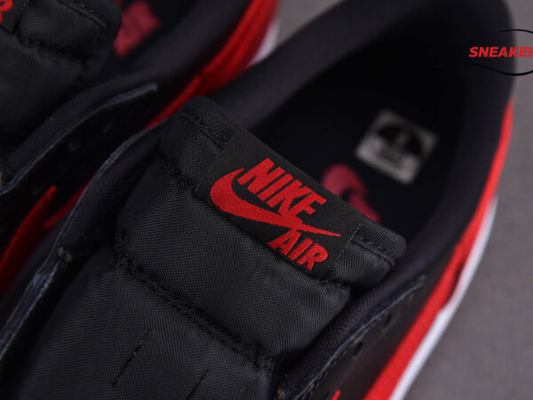 Nike Air Jordan 1 Retro Low Bred 2015