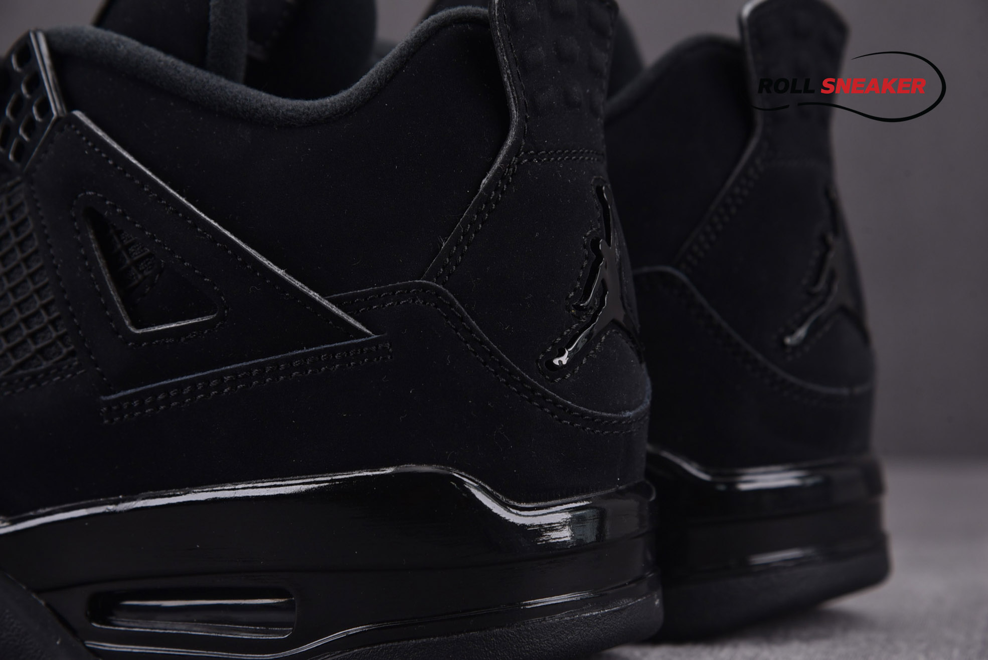 Nike Air Jordan 4 Black Cat