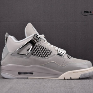 Nike Air Jordan 4 Retro Frozen Moments