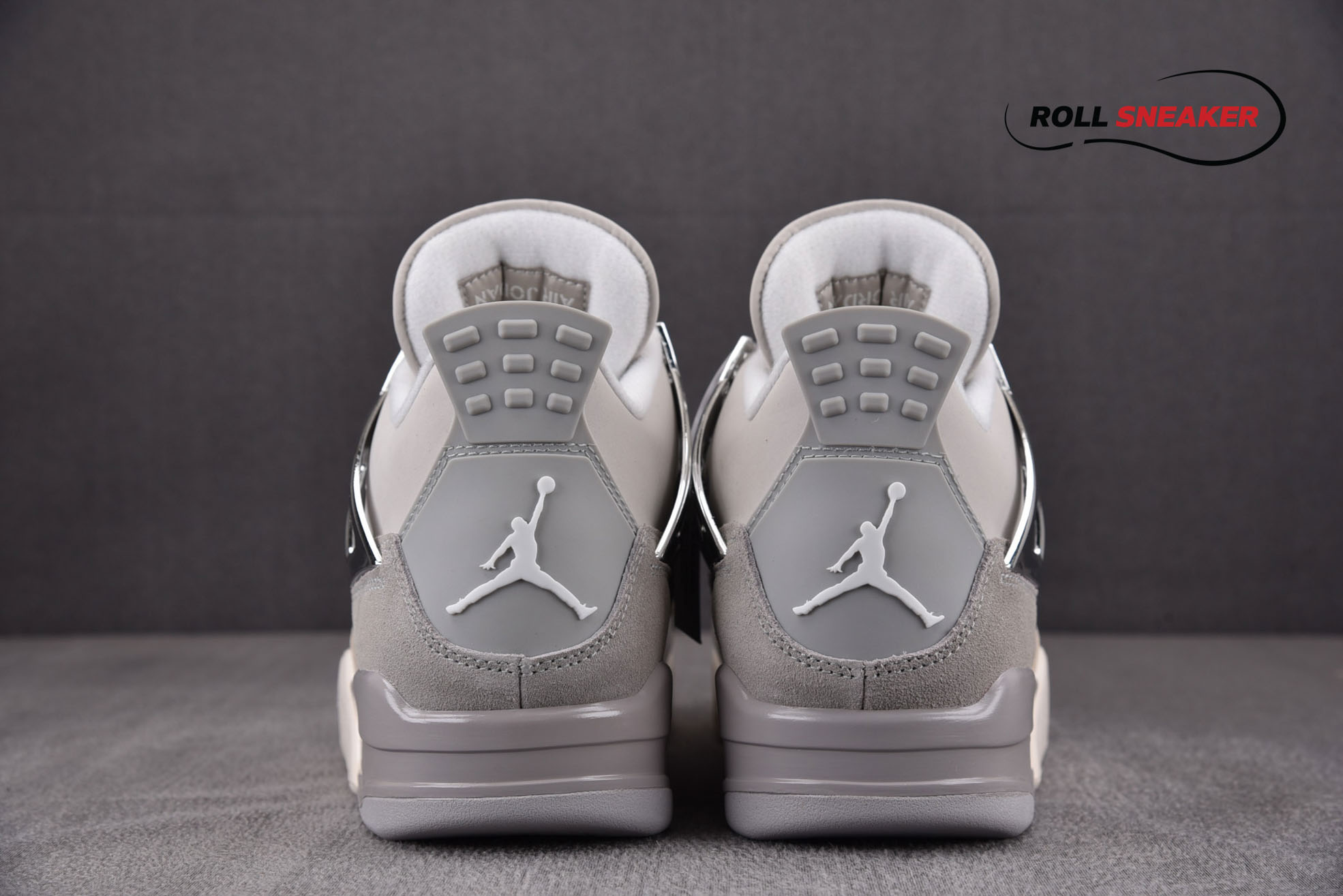 Nike Air Jordan 4 Retro Frozen Moments