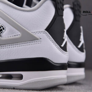 Nike Air Jordan 4 Retro“Military Black”