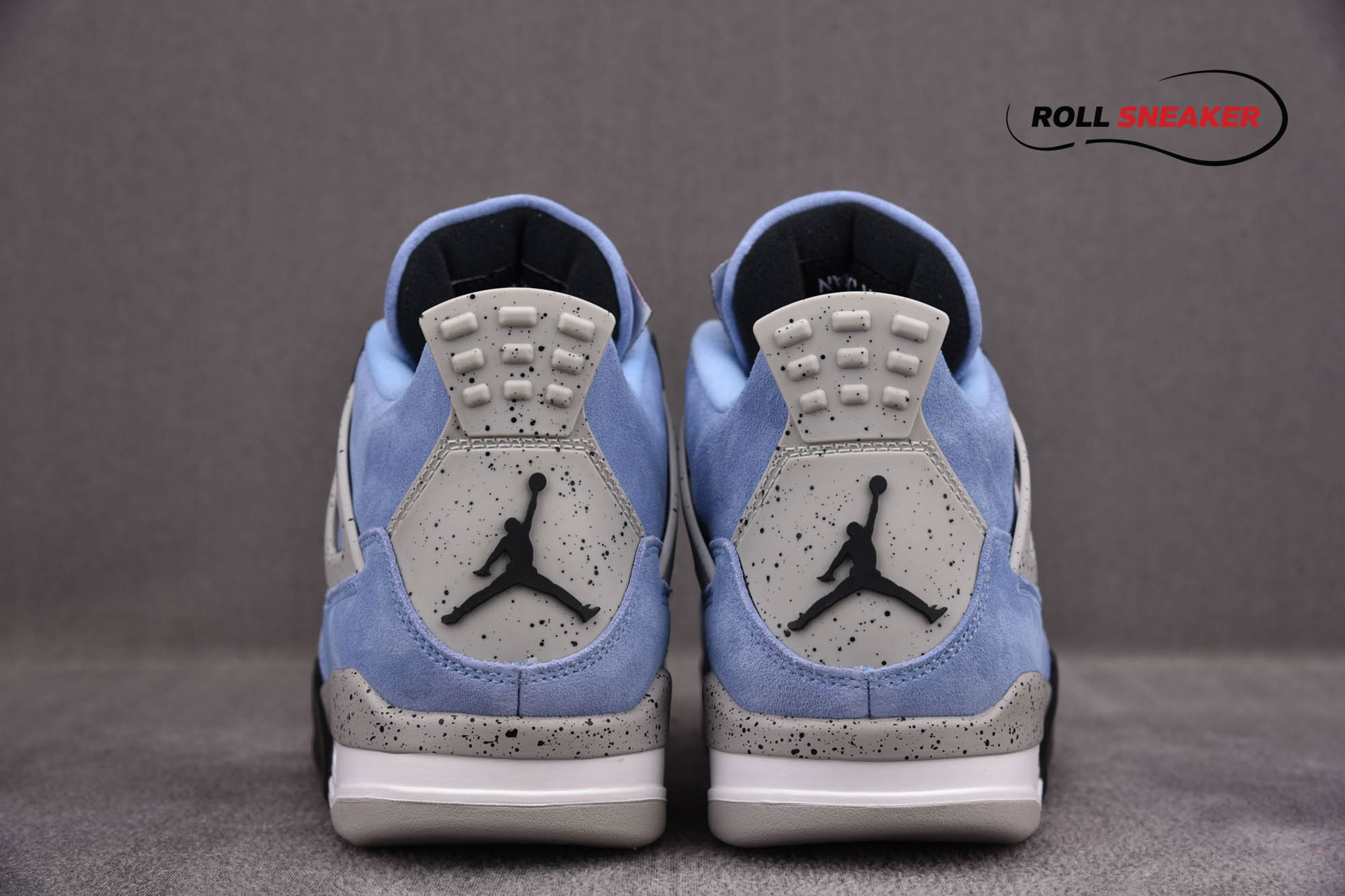 Nike Air Jordan 4 Retro“University Blue”