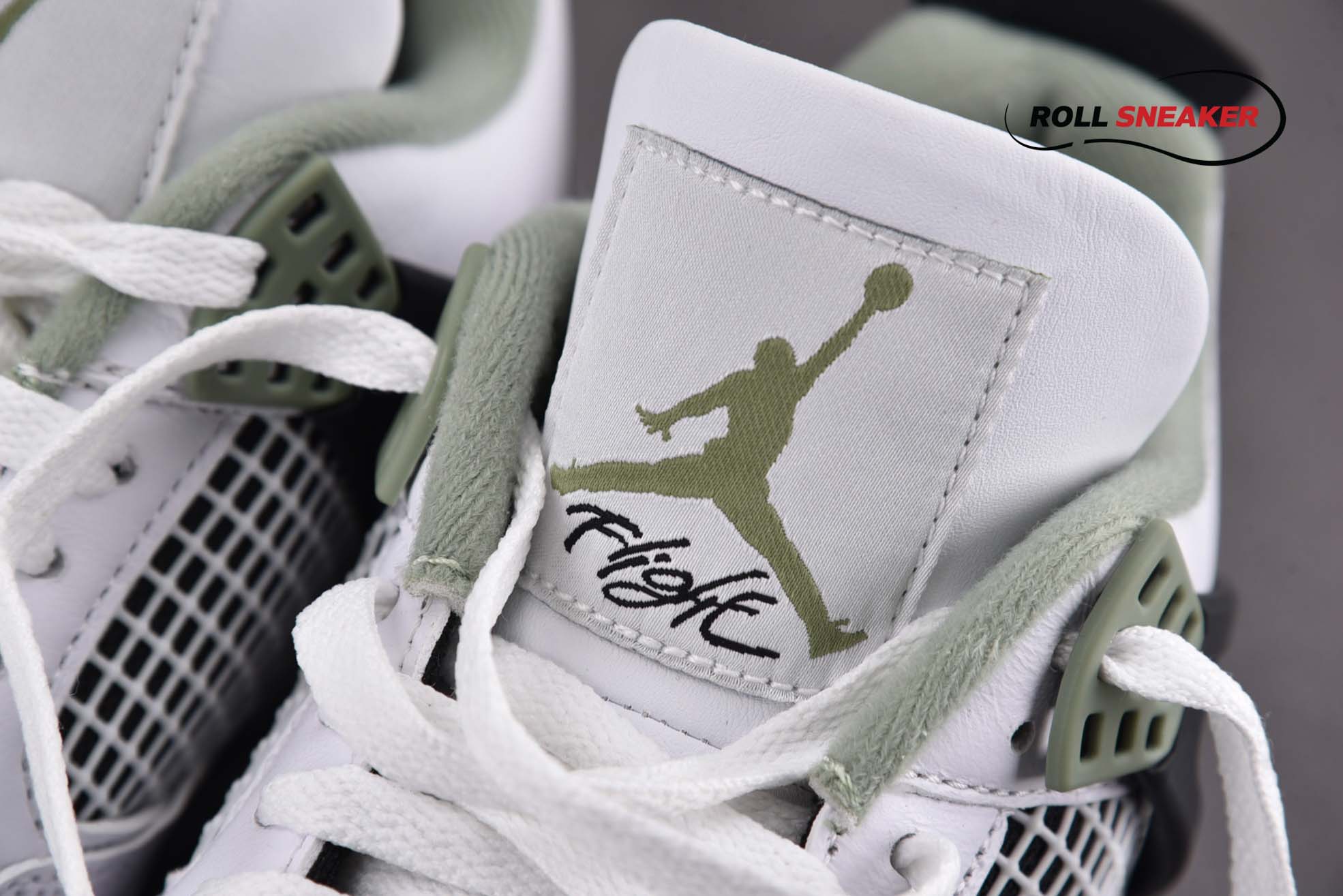 Nike Air Jordan 4“Oil Green”