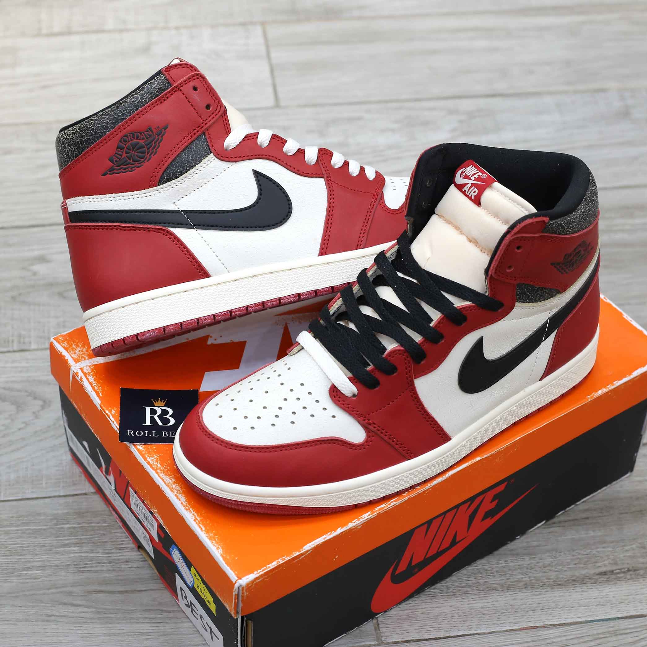 Nike air Nike Air Jordan 1 High Chicago Lost and Found