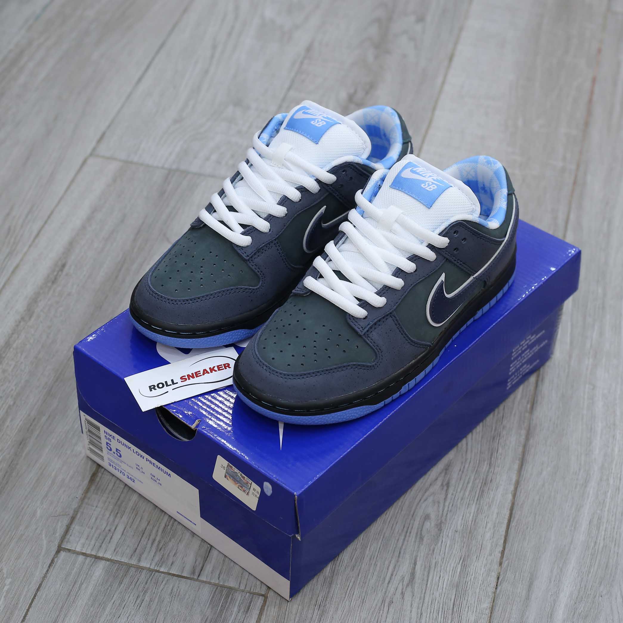 Nike Dunk Low Blue Lobster