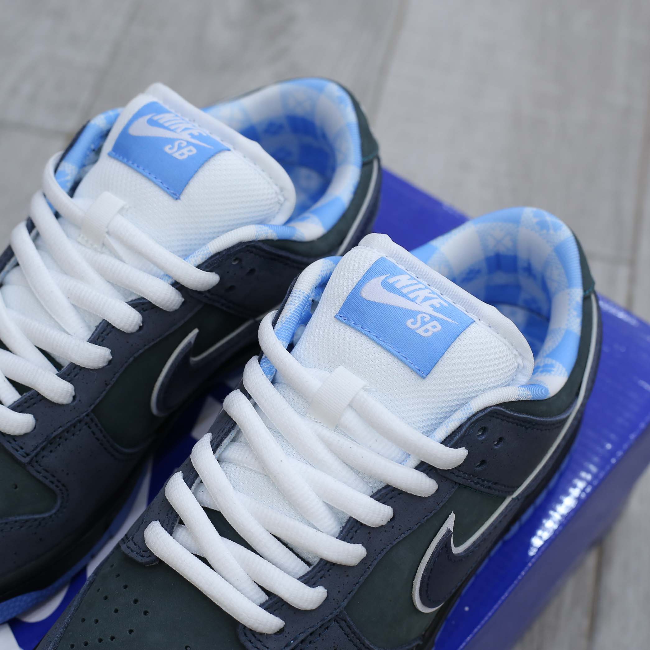 Nike Dunk Low Blue Lobster