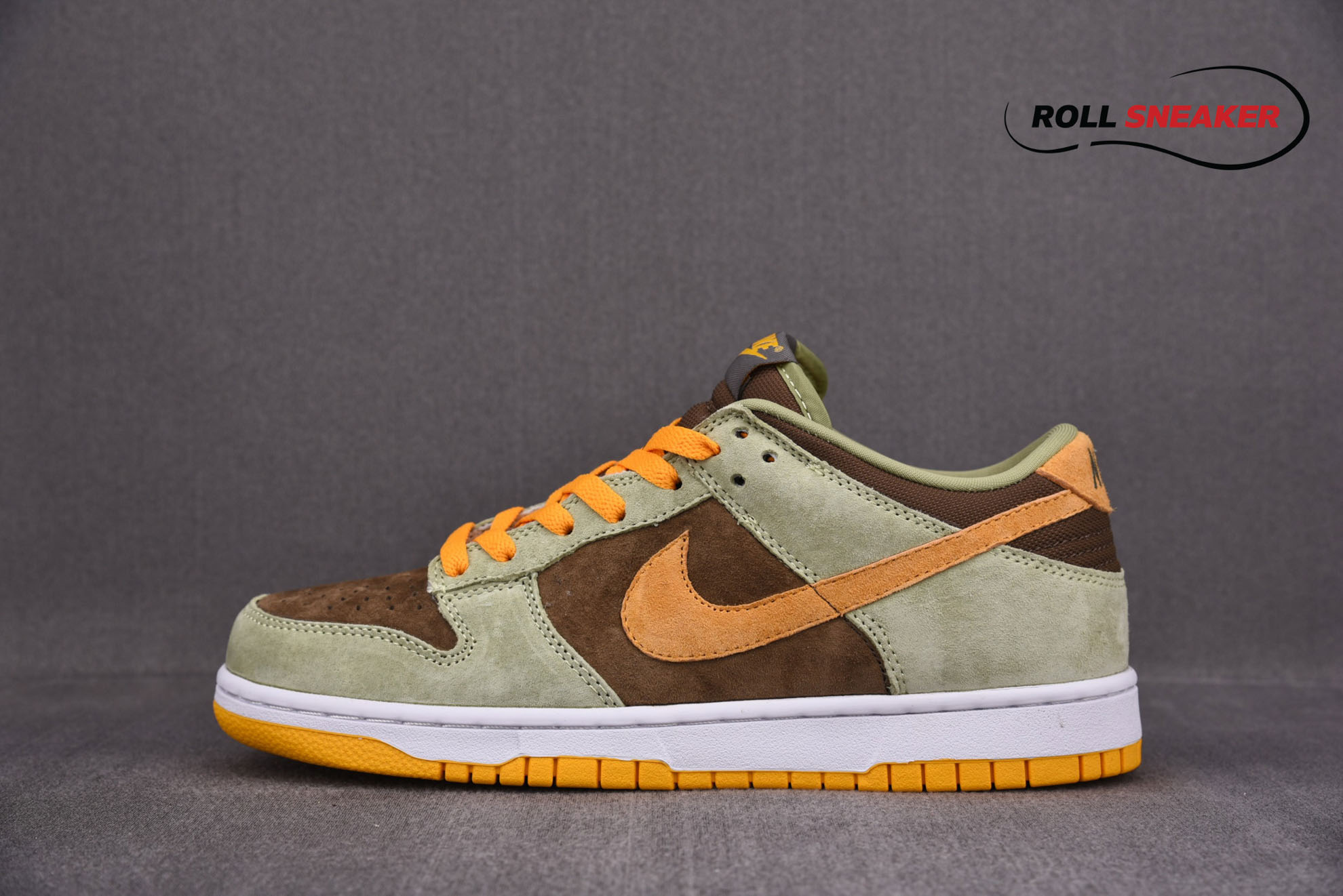 Nike Dunk Low ‘Dusty Olive’
