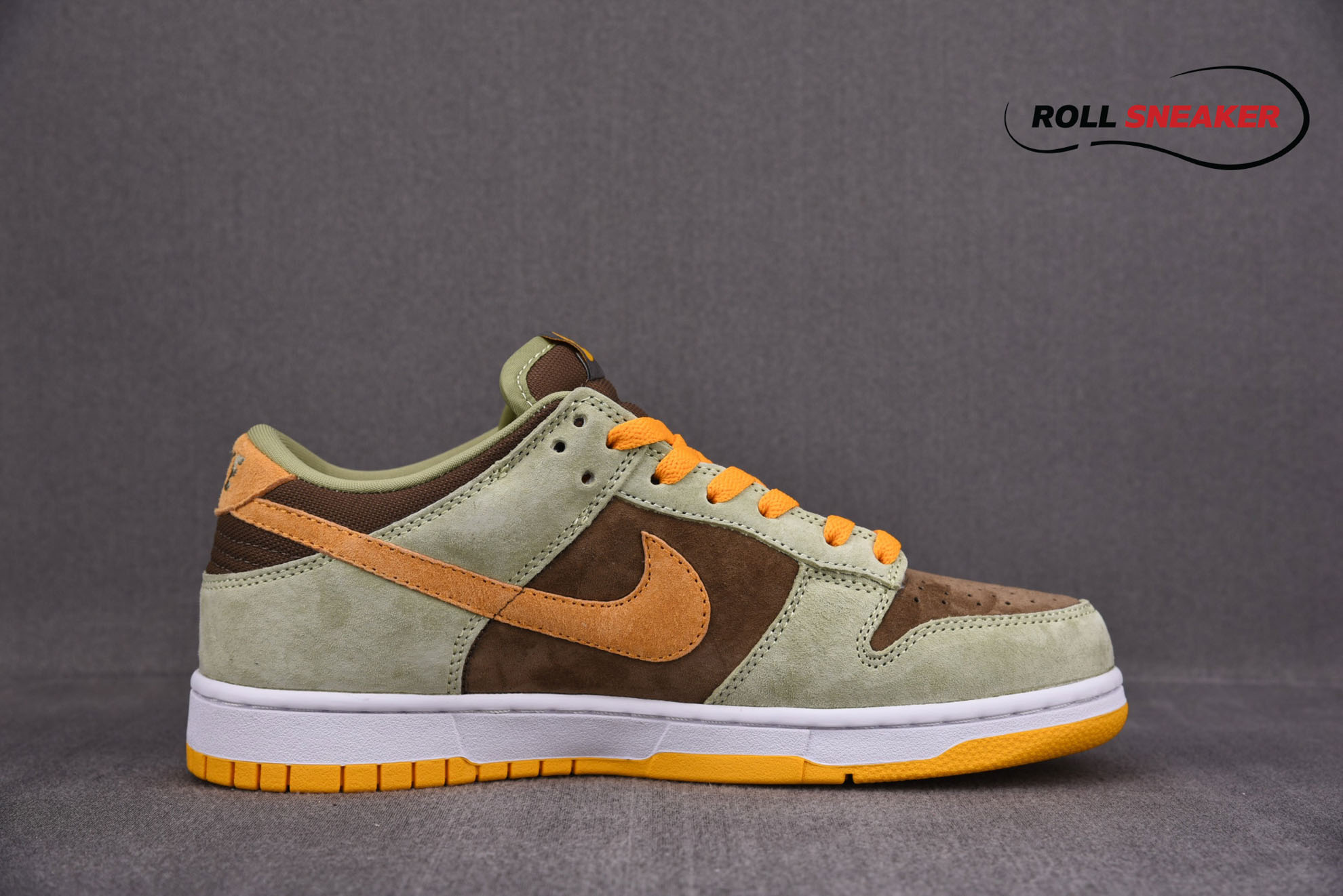 Nike Dunk Low ‘Dusty Olive’
