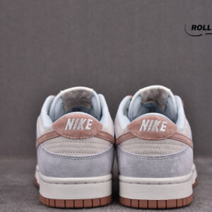 Nike Dunk Low ‘Fossil Rose’ Nike Dunk Low ‘Fossil Rose’