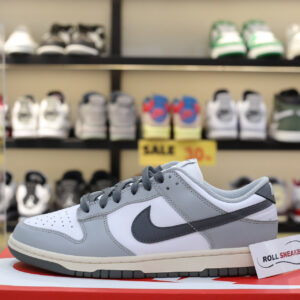 Nike Dunk Low ‘Light Smoke Grey’