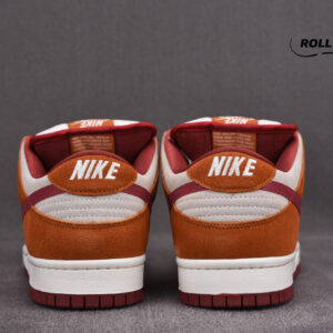 Nike Dunk Low Pro SB ‘Dark Russet’