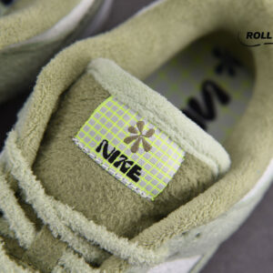 Nike Dunk Low SE Fleece Pack ‘Honeydew’