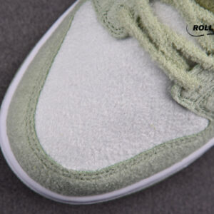 Nike Dunk Low SE Fleece Pack ‘Honeydew’