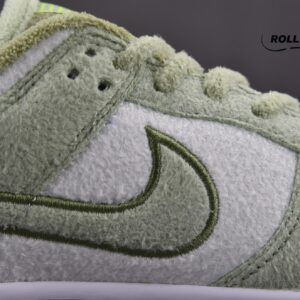 Nike Dunk Low SE Fleece Pack ‘Honeydew’