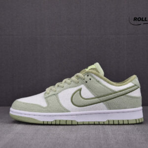 Nike Dunk Low SE Fleece Pack ‘Honeydew’