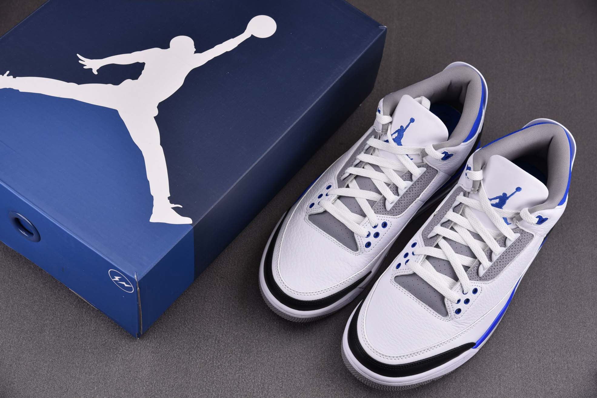 Nike Fragment Design x Air Jordan 3 Retro SP