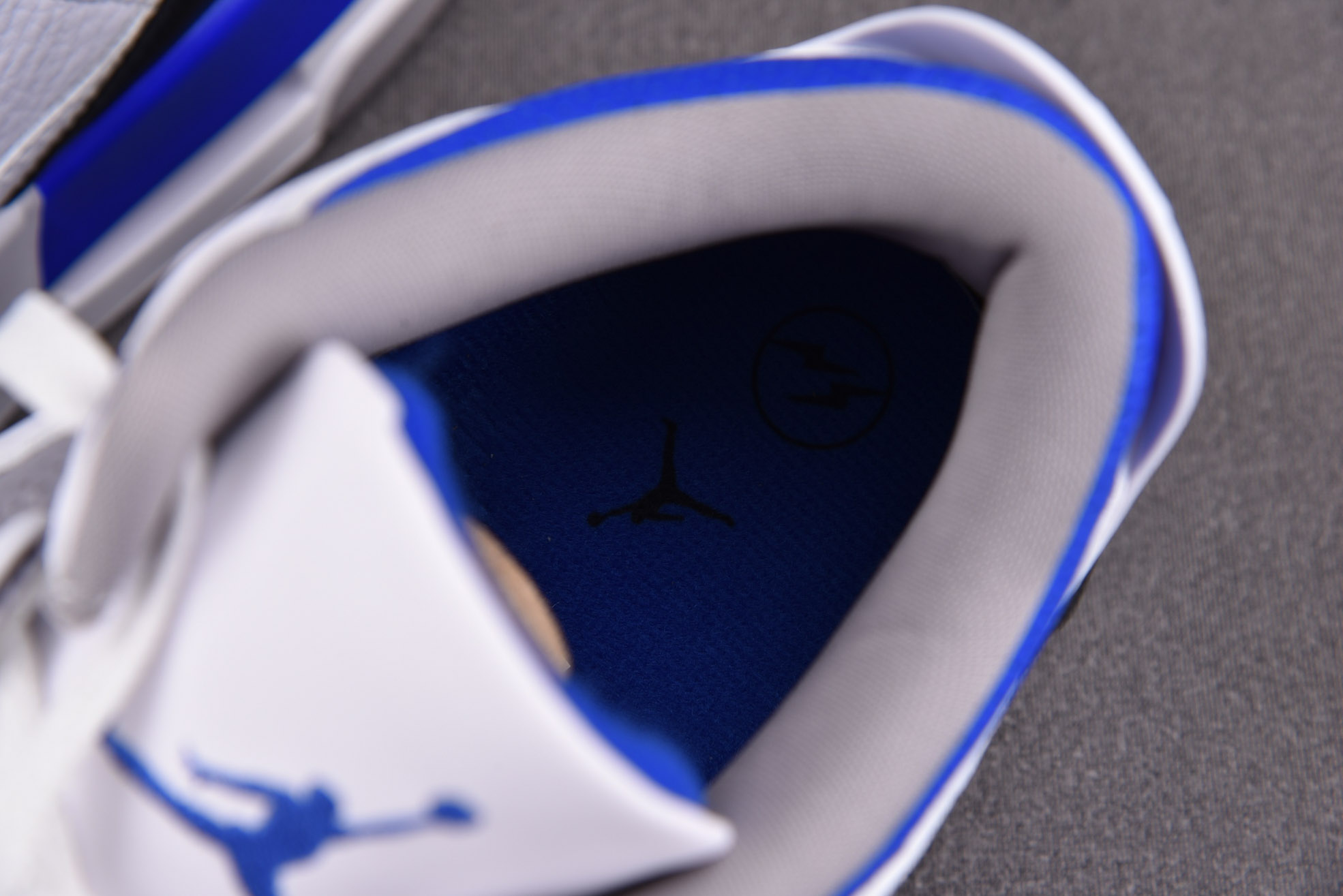 Nike Fragment Design x Air Jordan 3 Retro SP