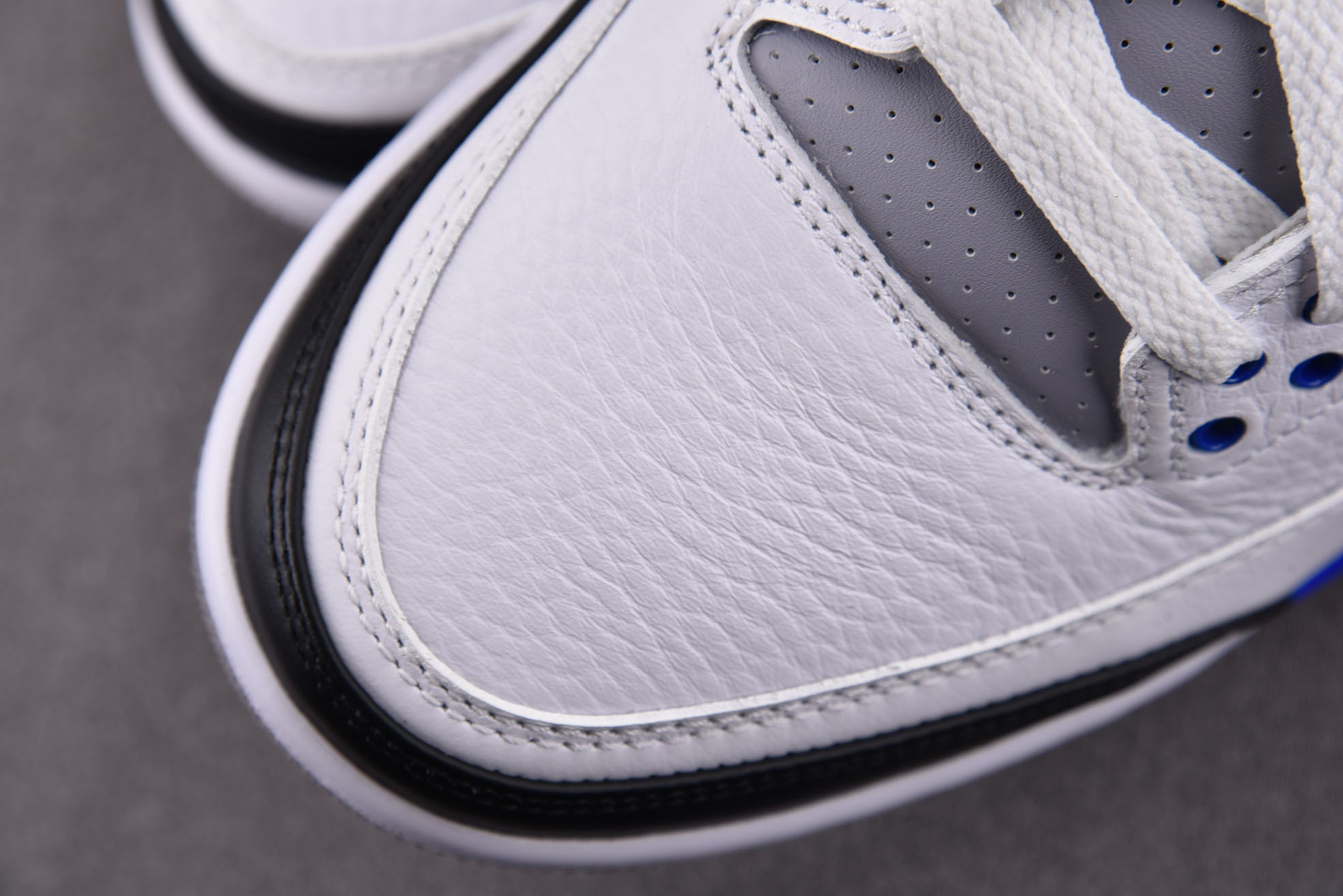 Nike Fragment Design x Air Jordan 3 Retro SP