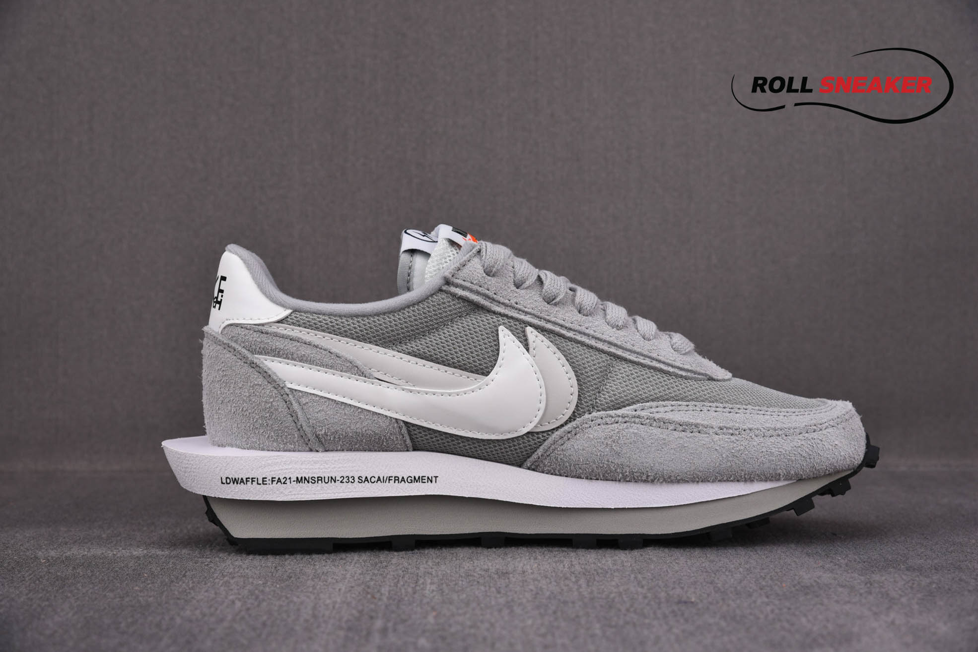 Nike Fragment Design x sacai x LDV Waffle ‘Light Smoke Grey’