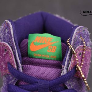 Nike SB Dunk Highs "Purple Kush"