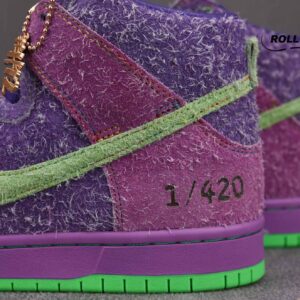 Nike SB Dunk Highs "Purple Kush"