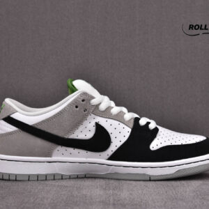 Nike SB Dunk Low 'Chlorophyll'