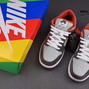 Nike SB Dunk Low ‘Crushed DC’