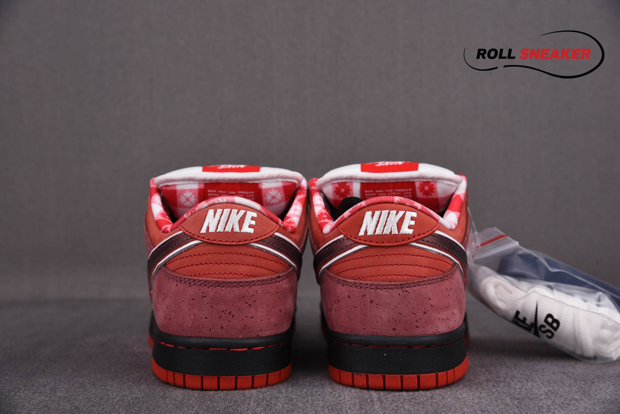 Nike SB Dunk Low Red Lobster